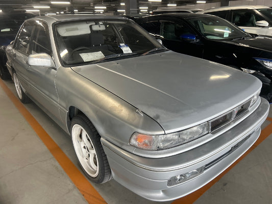 Mitsubishi Galant VR4 - 1990