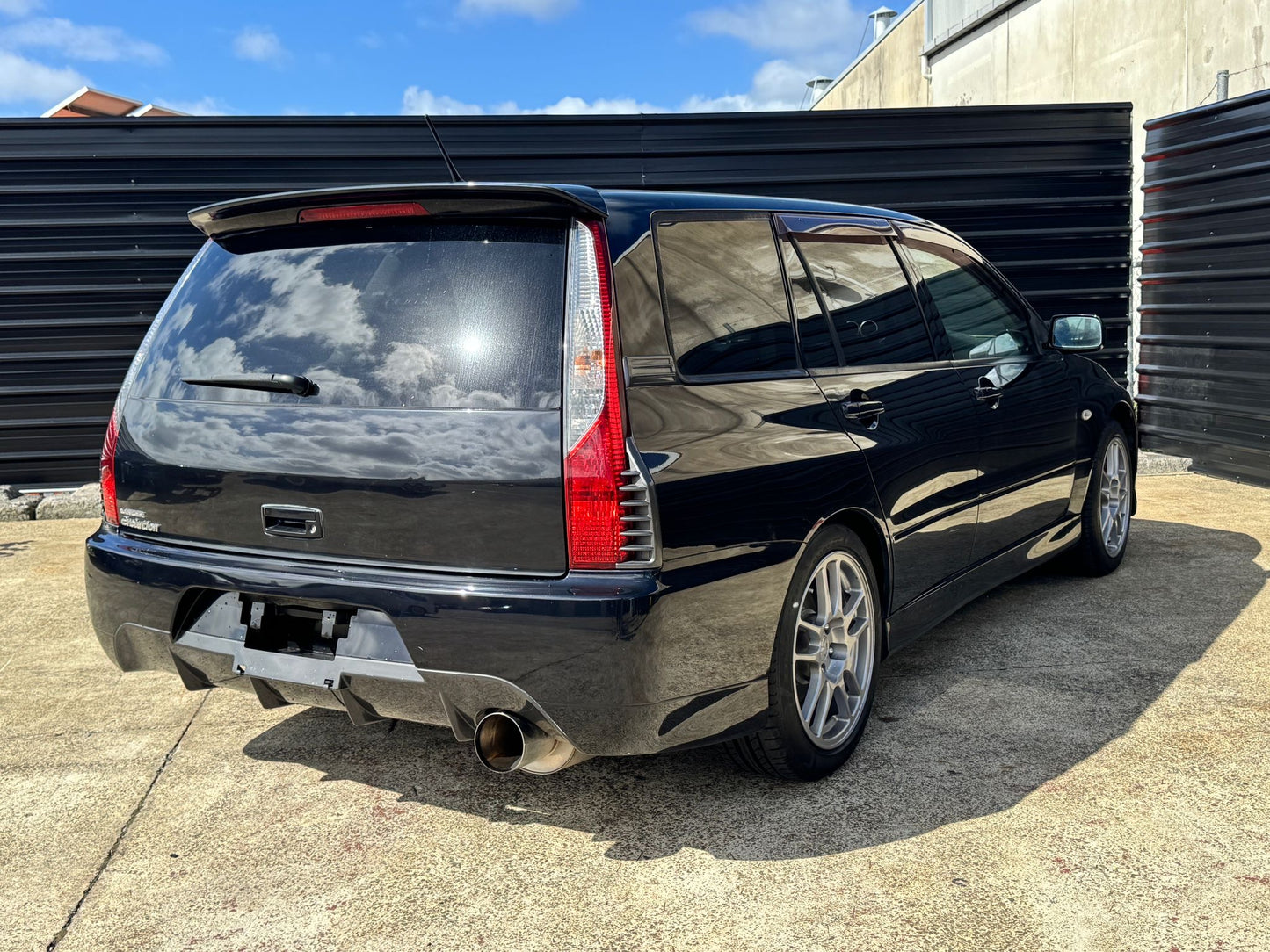 Mitsubishi Lancer EVO 9 Wagon - 2005