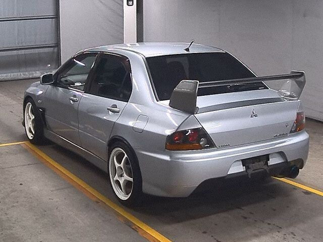 Mitsubishi Lancer EVO 9 - 2005