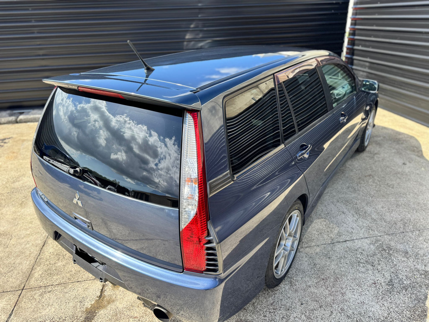 Mitsubishi Lancer EVO 9 Wagon - 2005
