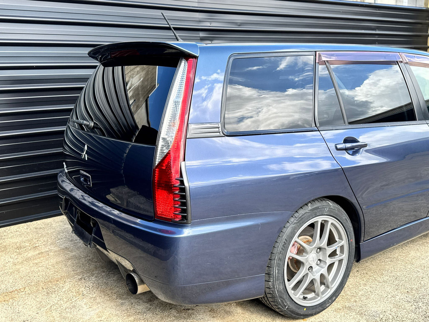 Mitsubishi Lancer EVO 9 Wagon - 2005