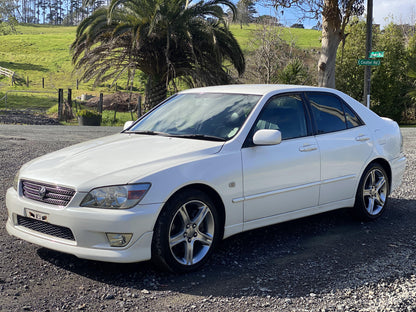 Toyota Altezza 2001 RS200 - Manual