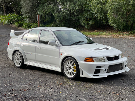 Mitsubishi Lancer Evolution 5 - 1998